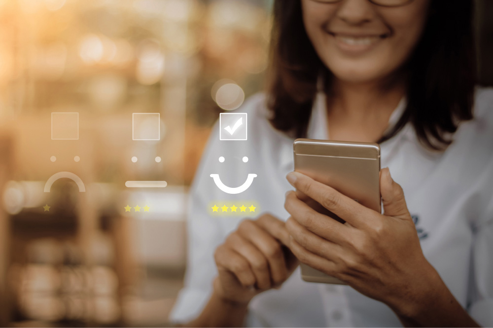 Improve the customer experience with advanced Multichannel solutions Improve the customer experience with advanced Multichannel solutions